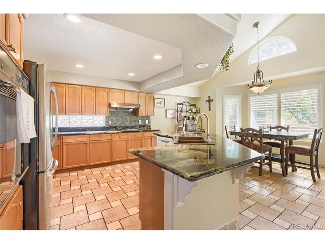 10083 Oak Leaf Way, Littleton, CO 80129