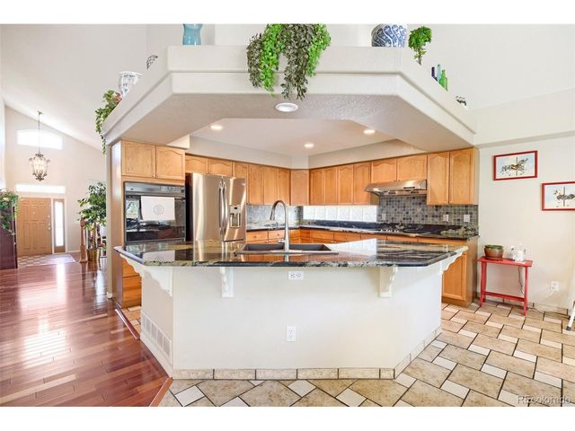 10083 Oak Leaf Way, Littleton, CO 80129