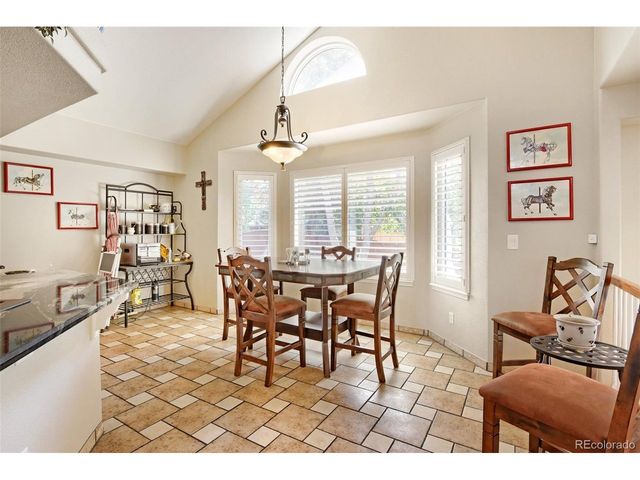 10083 Oak Leaf Way, Littleton, CO 80129