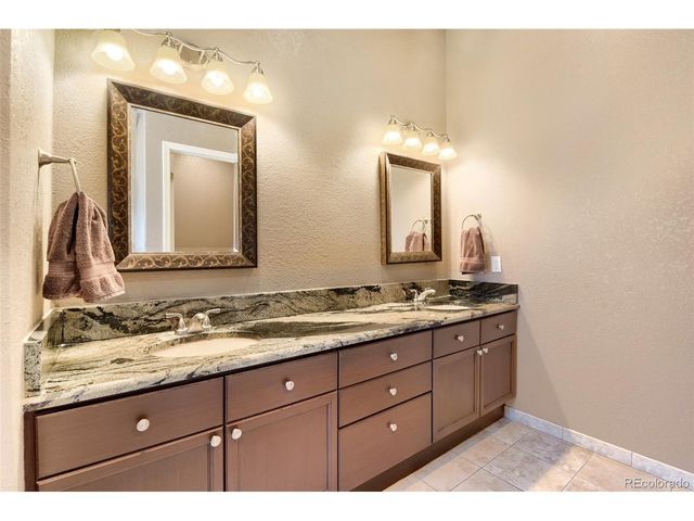 10083 Oak Leaf Way, Littleton, CO 80129