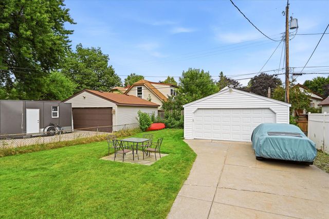 1426 Pascal Street N, Saint Paul, MN 55108