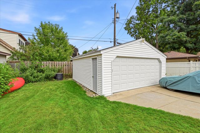 1426 Pascal Street N, Saint Paul, MN 55108