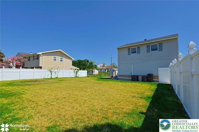 1572 Primrose Lane, Bethlehem City, PA 18018