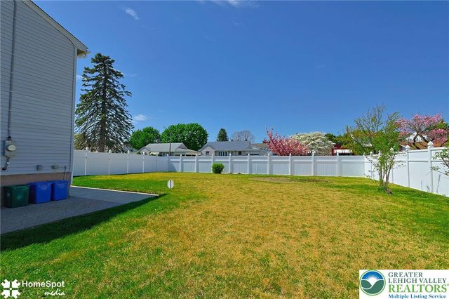 1572 Primrose Lane, Bethlehem City, PA 18018