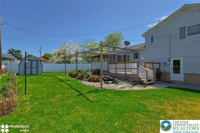 1572 Primrose Lane, Bethlehem City, PA 18018