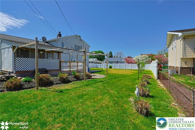 1572 Primrose Lane, Bethlehem City, PA 18018