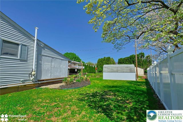 1572 Primrose Lane, Bethlehem City, PA 18018