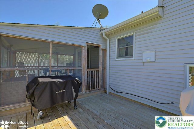 1572 Primrose Lane, Bethlehem City, PA 18018