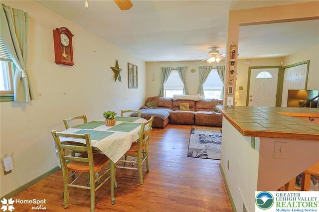 1572 Primrose Lane, Bethlehem City, PA 18018