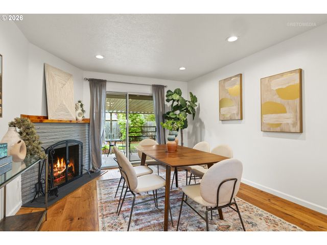 4525 Se FIELDCREST St, Milwaukie, OR 97222