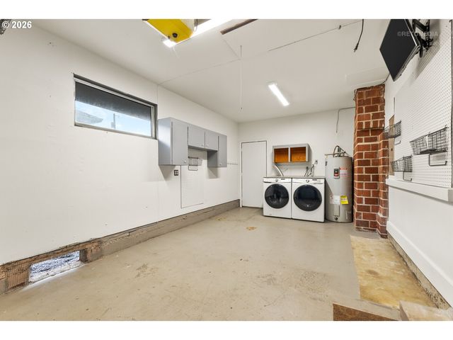 4525 Se FIELDCREST St, Milwaukie, OR 97222