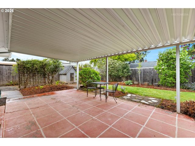 4525 Se FIELDCREST St, Milwaukie, OR 97222