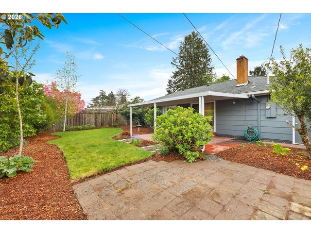 4525 Se FIELDCREST St, Milwaukie, OR 97222