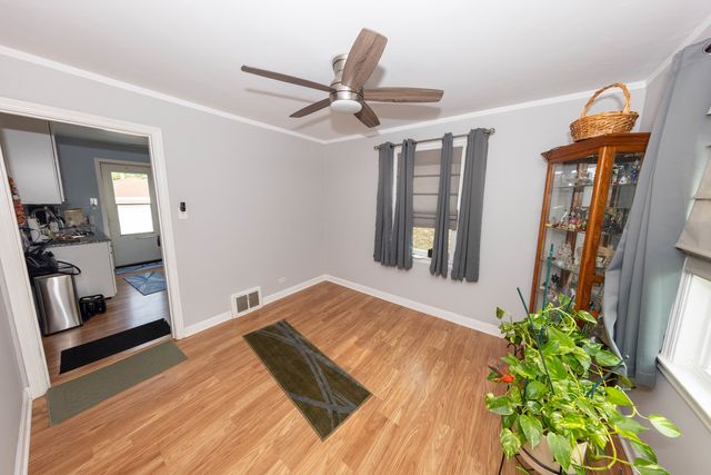 1511 Kemman Avenue, La Grange Park, IL 60526