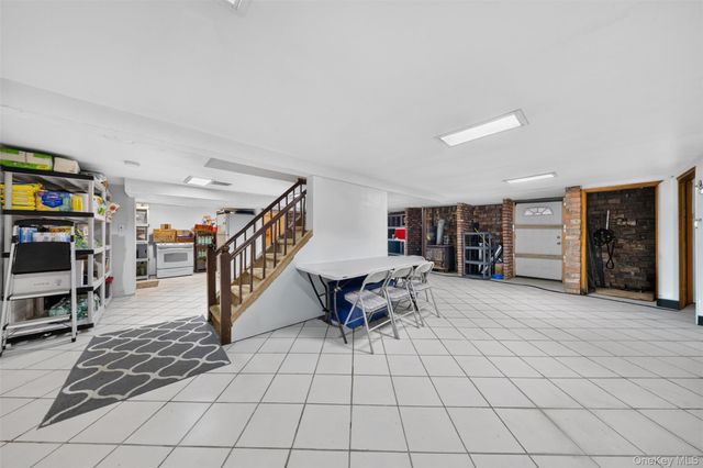 138-61 63rd Avenue, Flushing, NY 11367