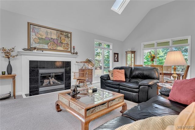 267 Lord Byron Lane, Amherst, NY 14221