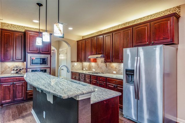 359 Whispering Wind WAY, Austin, TX 78737