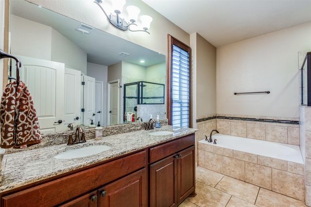 359 Whispering Wind WAY, Austin, TX 78737