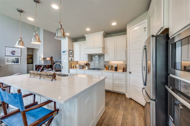 312 Texas Red Lane, Little Elm, TX 75068