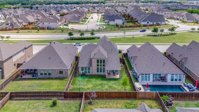 312 Texas Red Lane, Little Elm, TX 75068