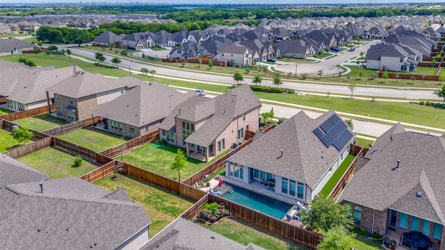 312 Texas Red Lane, Little Elm, TX 75068