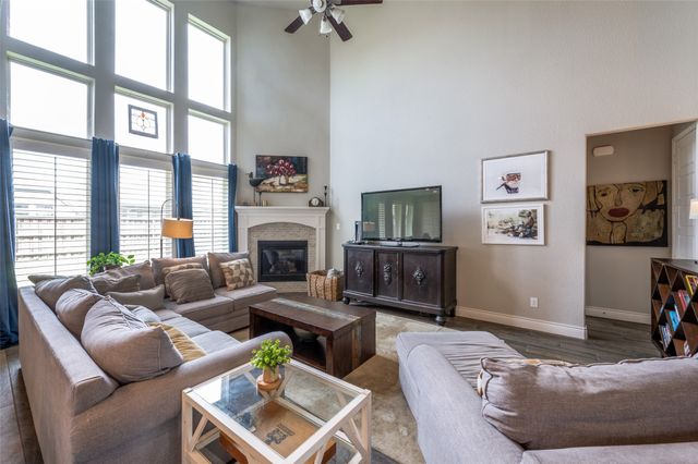 312 Texas Red Lane, Little Elm, TX 75068