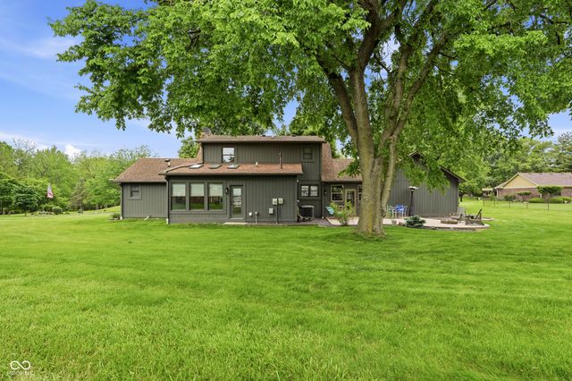 719 Bakeway Court, Indianapolis, IN 46231