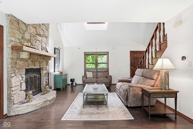 719 Bakeway Court, Indianapolis, IN 46231