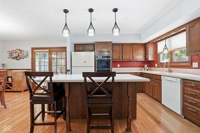 719 Bakeway Court, Indianapolis, IN 46231