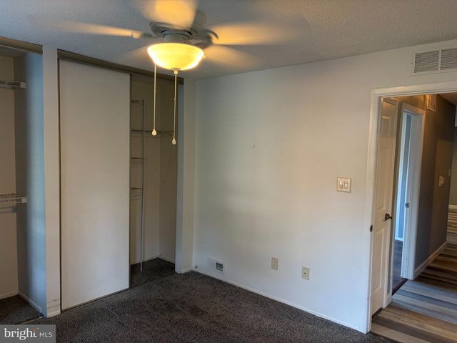 4217-A ABERDEEN DR, Mount Laurel, NJ 08054