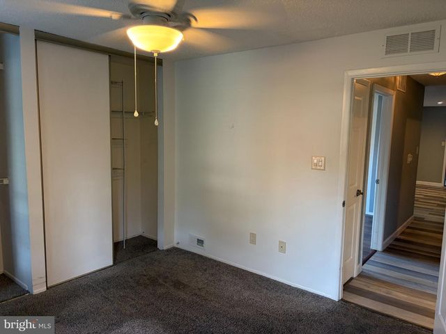 4217-A ABERDEEN DR, Mount Laurel, NJ 08054