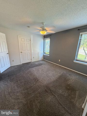 4217-A ABERDEEN DR, Mount Laurel, NJ 08054