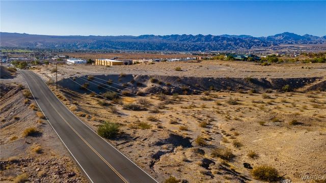 1707 E Havasupai Drive, Bullhead City, AZ 86442