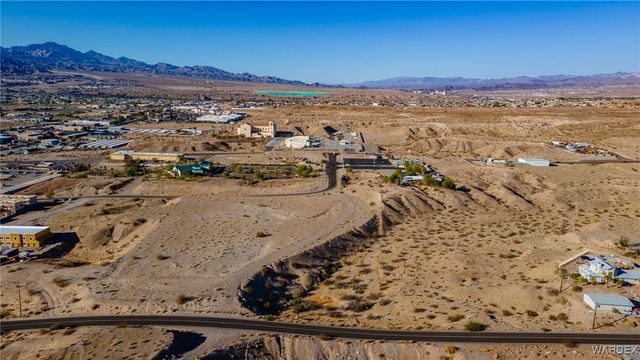 1707 E Havasupai Drive, Bullhead City, AZ 86442