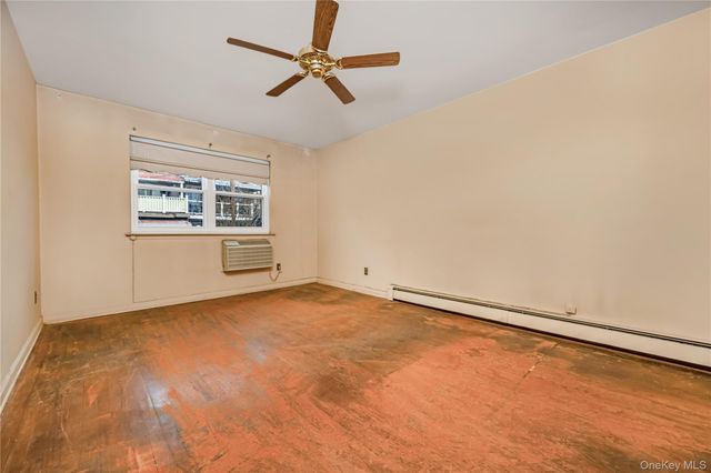 61-29 64th Street, Middle Village, NY 11379