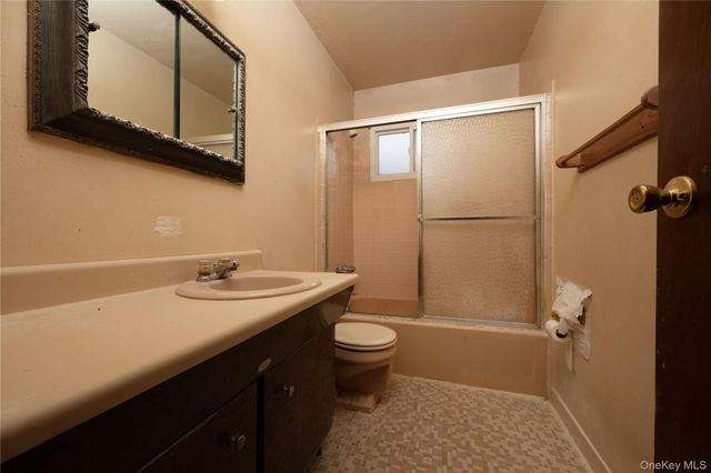 61-29 64th Street, Middle Village, NY 11379