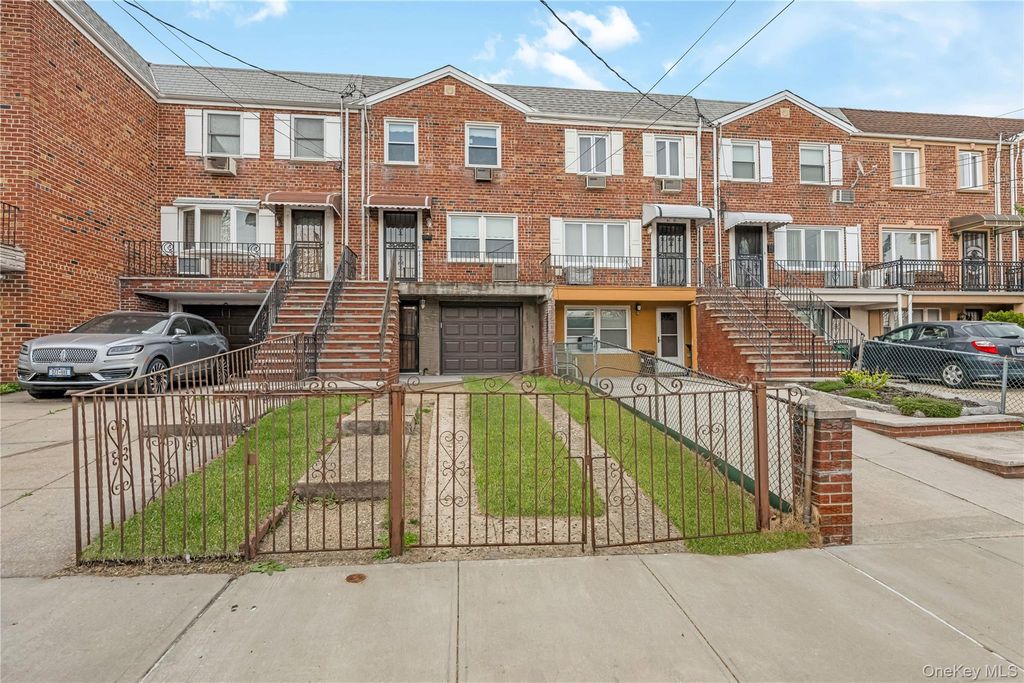 61-29 64th Street, Middle Village, NY 11379