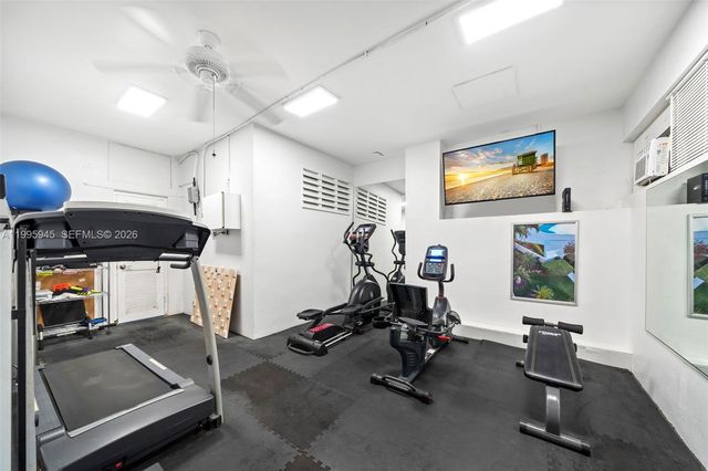2840 N Ocean Boulevard Blvd 404, Fort Lauderdale, FL 33308