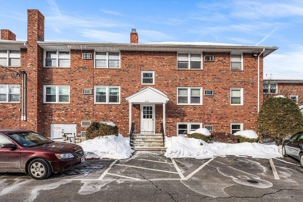 241 Main Street C9, Reading, MA 01867