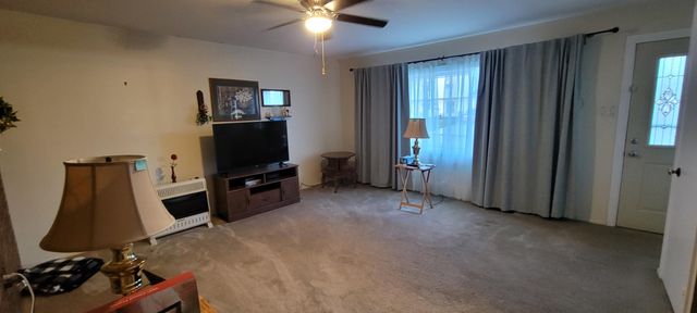 376 Briarwood Drive, Valparaiso, IN 46385