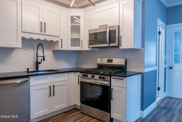 1356 Wing Avenue, Schenectady, NY 12303