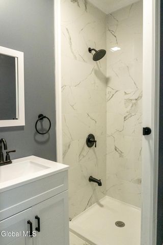 1356 Wing Avenue, Schenectady, NY 12303