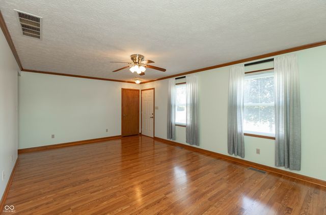 640 S School Street 28, Brownsburg, IN 46112
