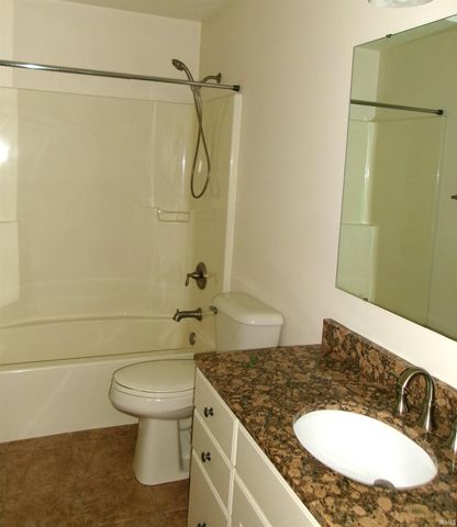 2336 tigers Trail, Decatur, IN 46733