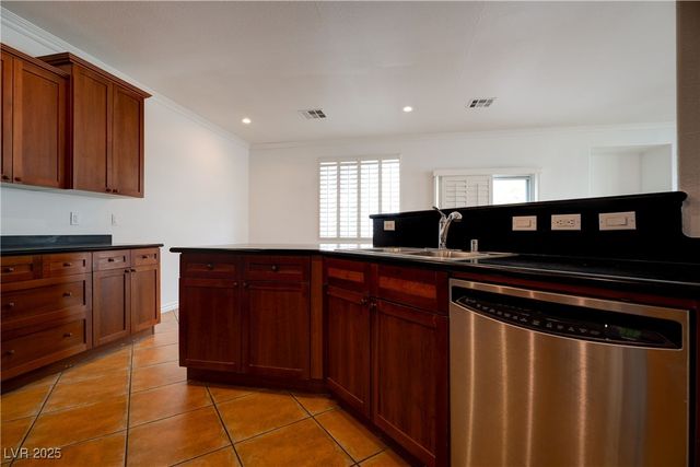 2412 Energized Court, Henderson, NV 89052