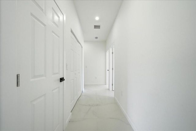 3174 N Sedgewick Road, Avon Park, FL 33825