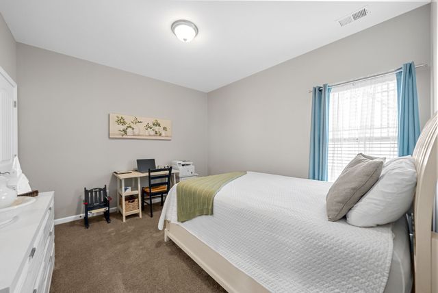 430 Clayton Ct, Pleasant View, TN 37146