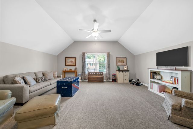 430 Clayton Ct, Pleasant View, TN 37146