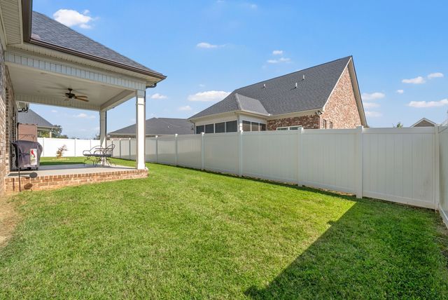 430 Clayton Ct, Pleasant View, TN 37146