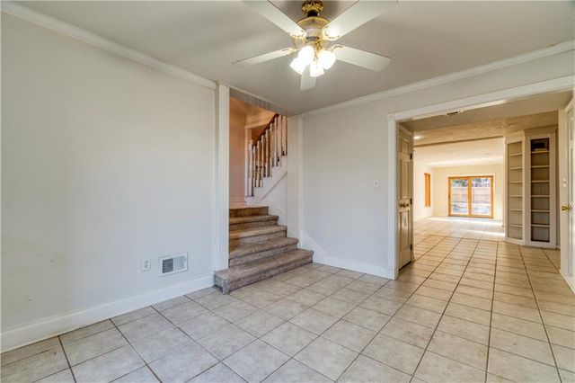 1401 E Oxford Place, Olathe, KS 66062